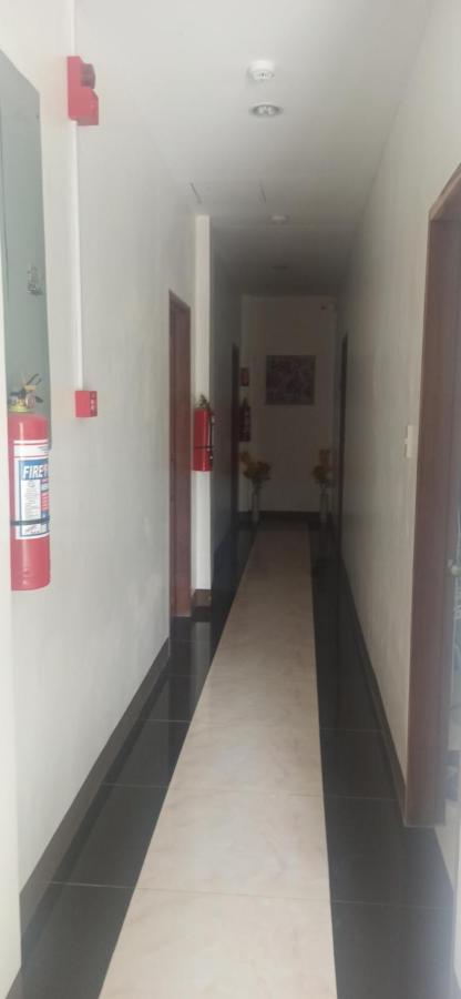 Junie Pension House Moalboal Exterior foto