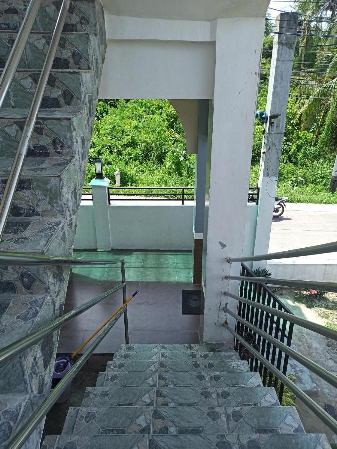 Junie Pension House Moalboal Exterior foto