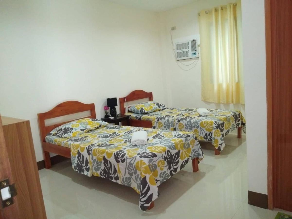 Junie Pension House Moalboal Exterior foto
