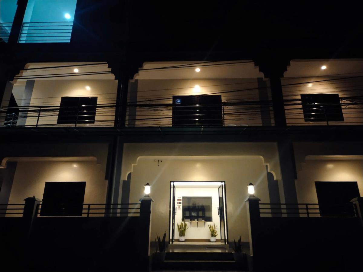 Junie Pension House Moalboal Exterior foto